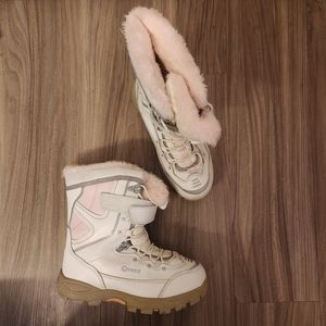 Quest snow boots size 3
